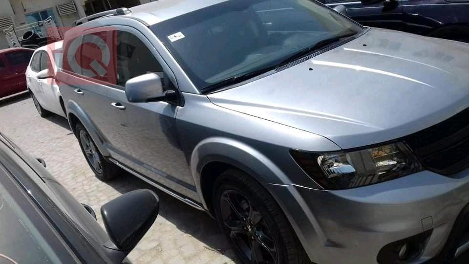 دودج جورني